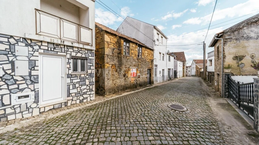 Moradia T2 para Venda em Erada