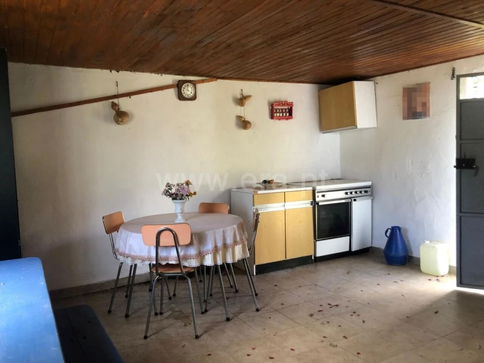 Quinta T0 para Venda em Verdelhos Foto 3