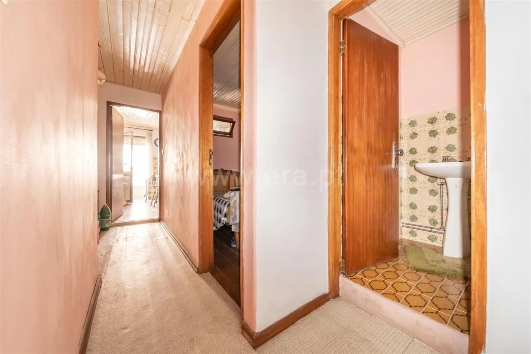 Moradia T2 para Venda em Fundão, Valverde, Donas, A. Joanes, A. Nova Cabo Foto 11