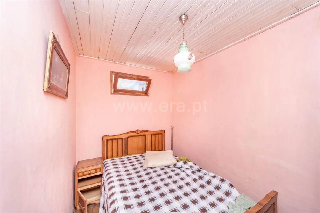 Moradia T2 para Venda em Fundão, Valverde, Donas, A. Joanes, A. Nova Cabo Foto 13