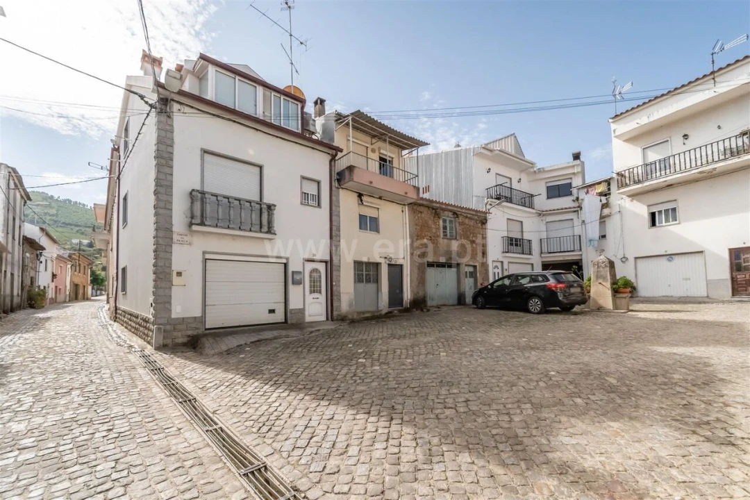 Moradia T2 para Venda em Fundão, Valverde, Donas, A. Joanes, A. Nova Cabo Foto 2