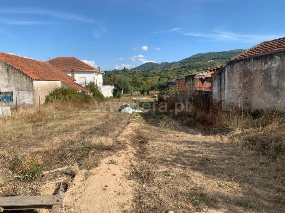 Terreno para Venda em Telhado Foto 15