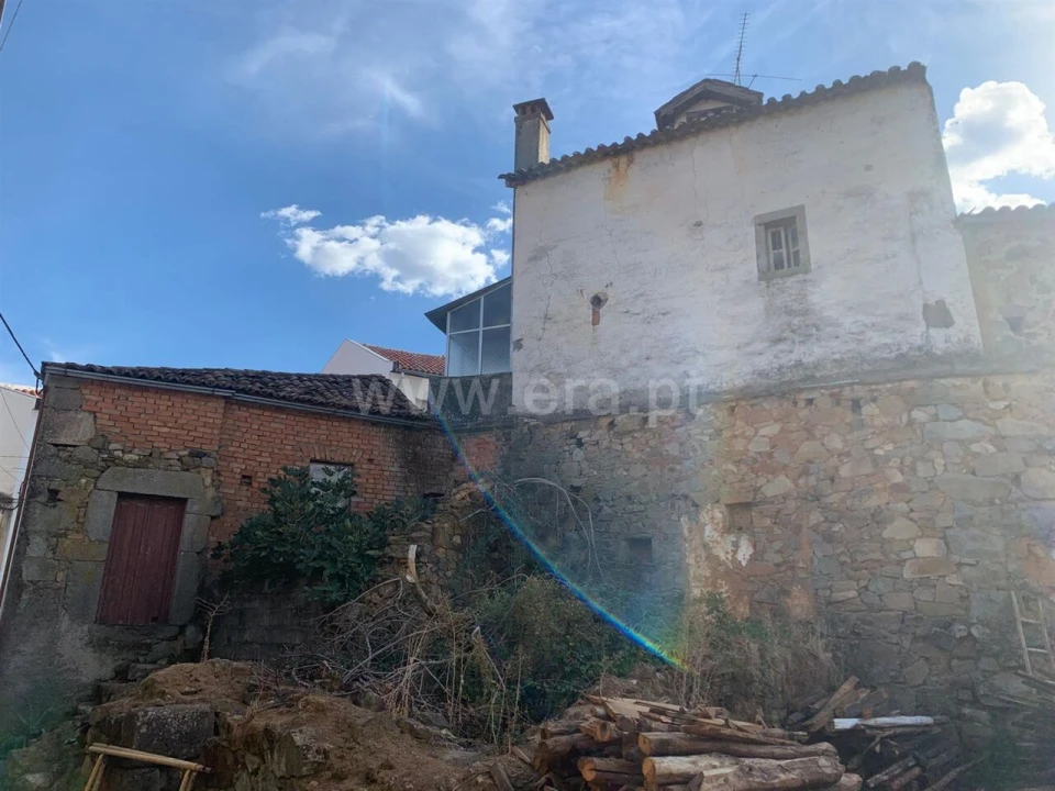 Moradia T5 para Venda em Telhado Foto 4