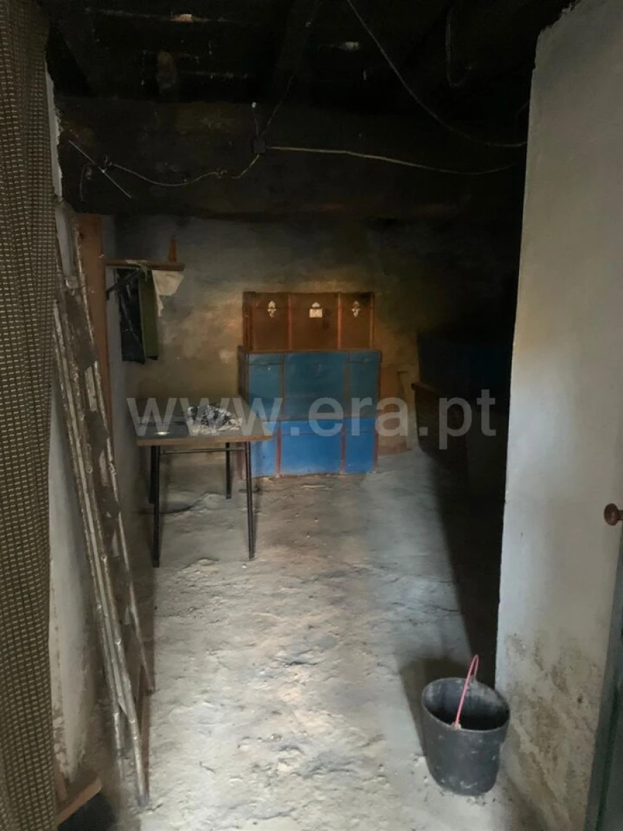 Moradia T2 para Venda em Alpedrinha Foto 3