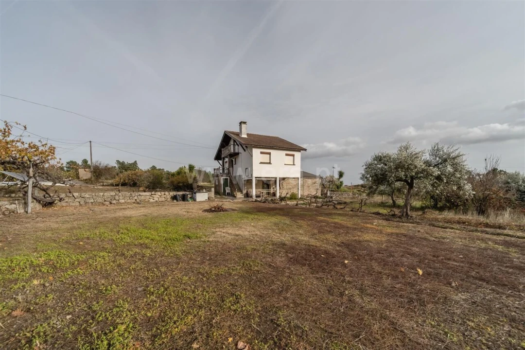 Moradia T3 para Venda em Alpedrinha Foto 12