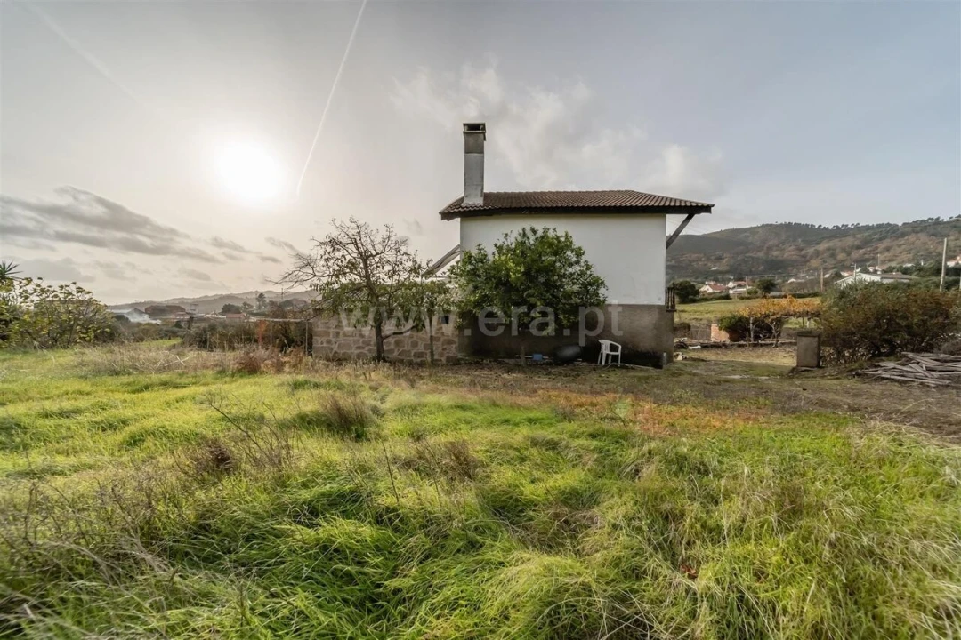 Moradia T3 para Venda em Alpedrinha Foto 17