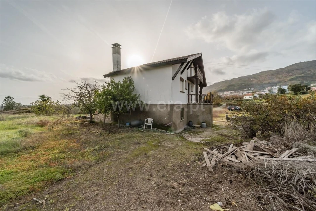 Moradia T3 para Venda em Alpedrinha Foto 16