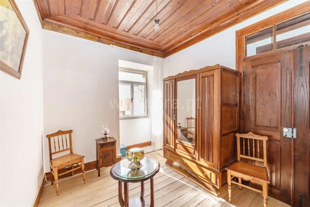 Moradia T2 para Venda em Alcaide Foto 7