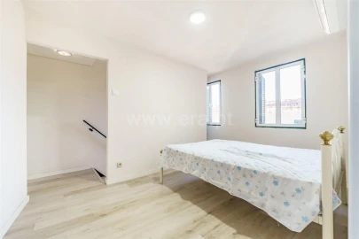 Moradia T3 para Venda em Silvares