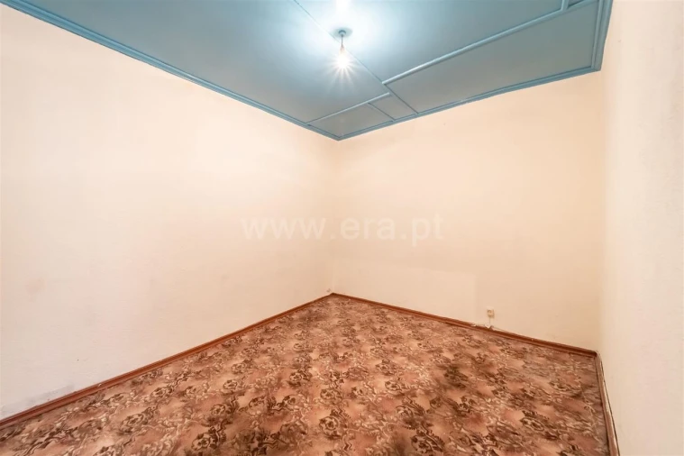 Moradia T3 para Venda em Castelejo Foto 10