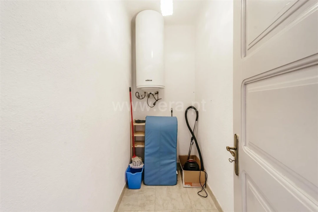 Moradia T4 para Venda em Caria Foto 20