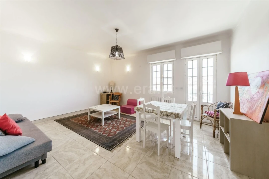 Moradia T4 para Venda em Caria Foto 14