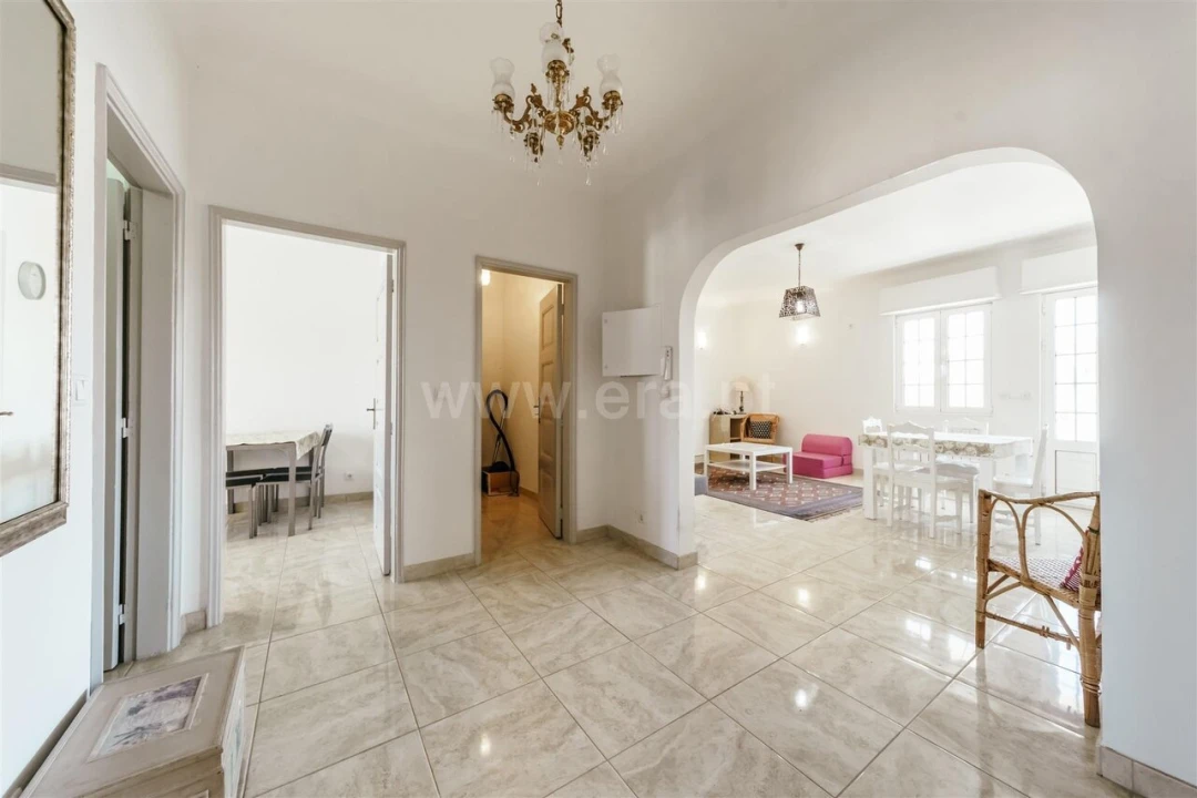 Moradia T4 para Venda em Caria Foto 12