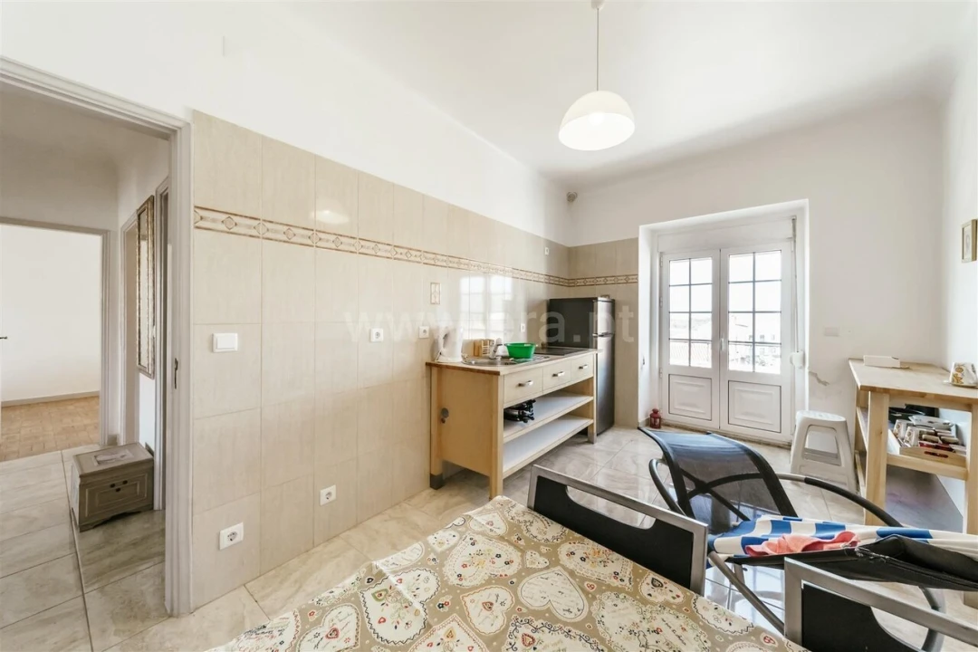 Moradia T4 para Venda em Caria Foto 11