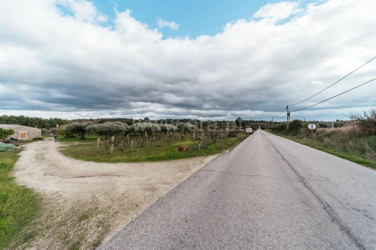 Quinta T0 para Venda em Orca Foto 9