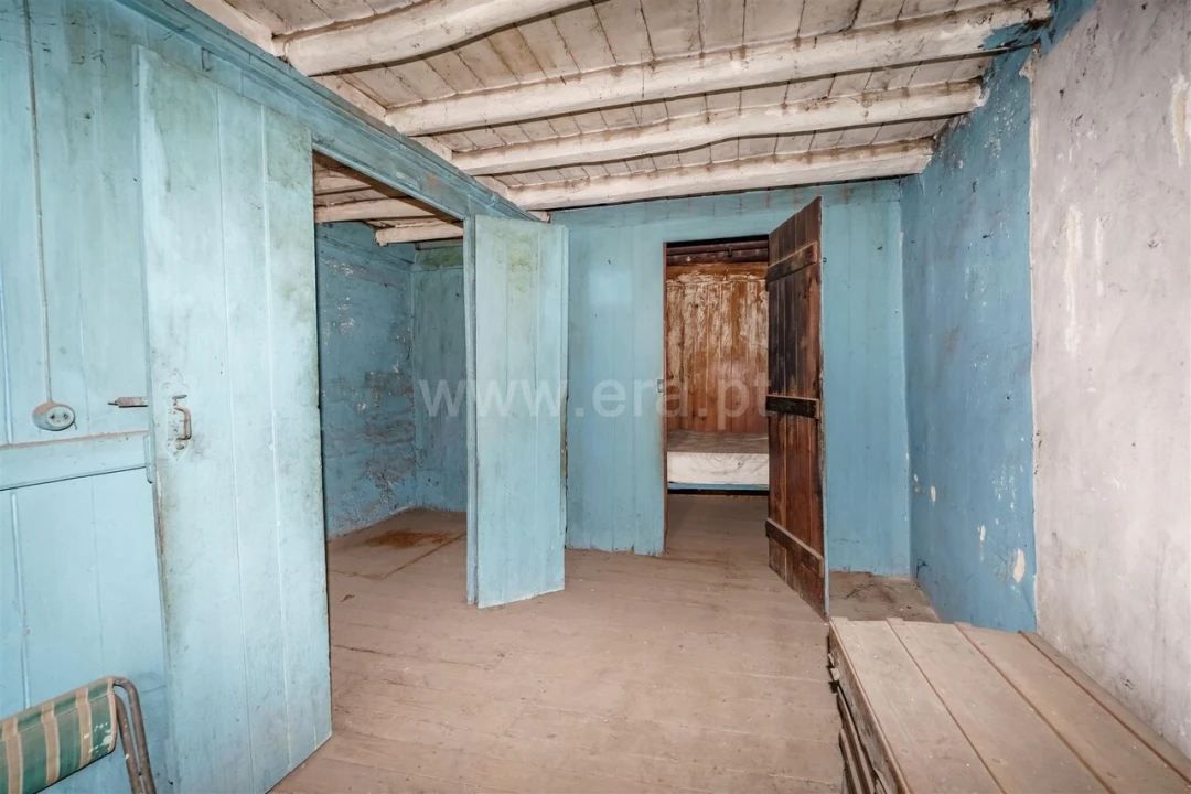 Moradia T2 para Venda em Fatela Foto 8