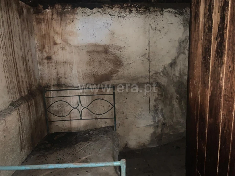 Moradia T2 para Venda em Fatela Foto 13