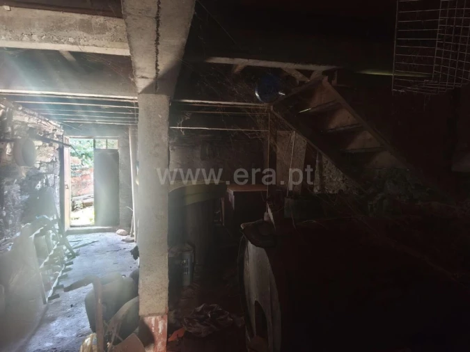 Moradia T3 para Venda em Bogas de Cima Foto 16