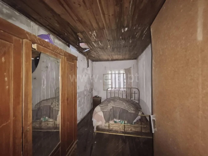 Moradia T3 para Venda em Bogas de Cima Foto 3