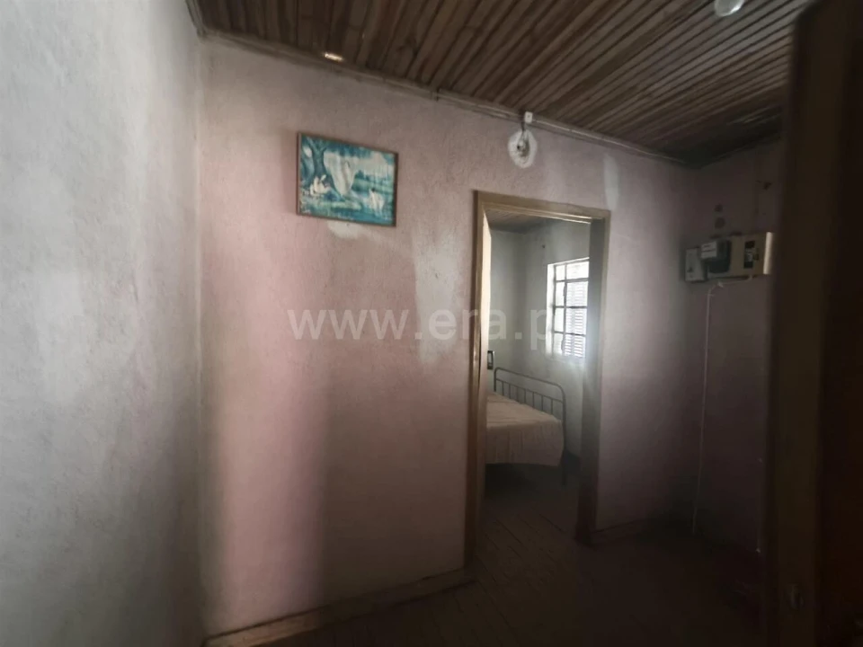 Moradia T3 para Venda em Bogas de Cima Foto 6