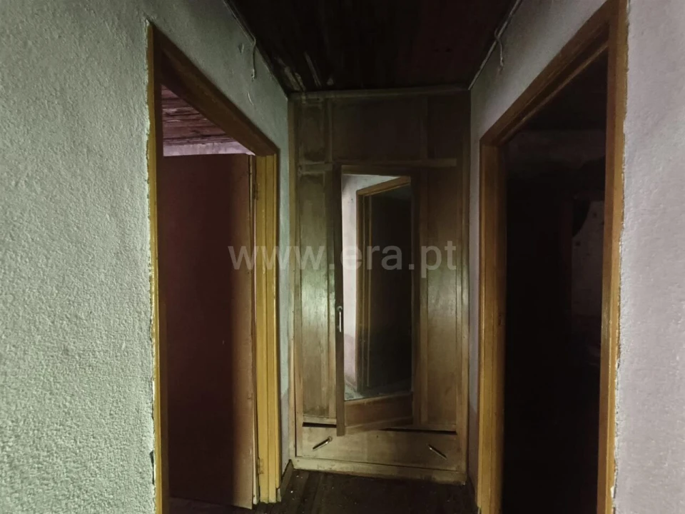 Moradia T3 para Venda em Bogas de Cima Foto 2