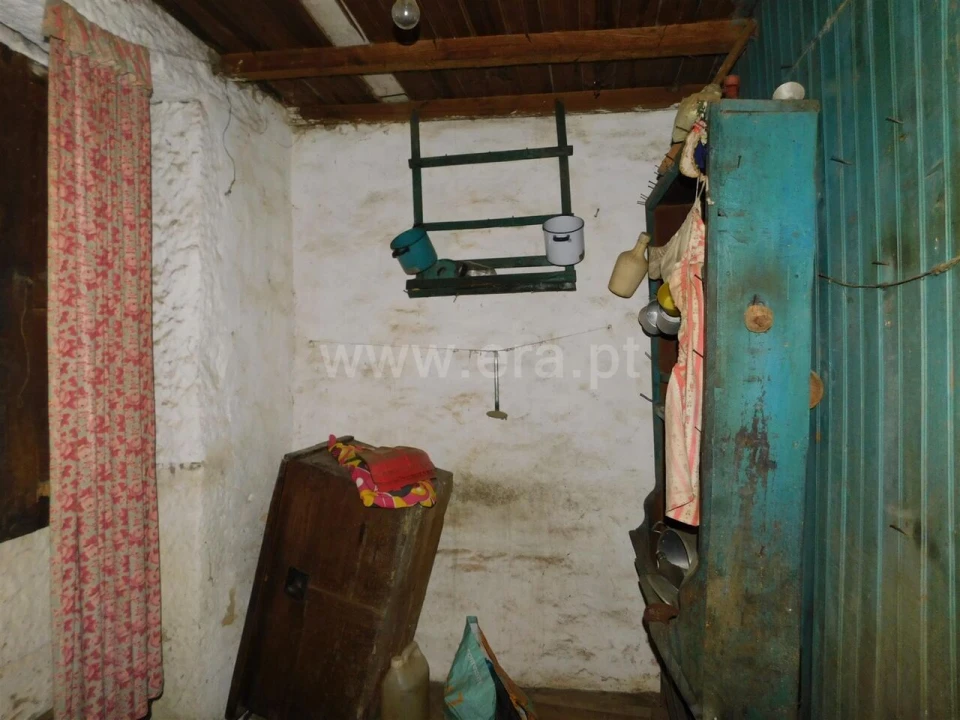 Moradia T1 para Venda em Capinha Foto 5