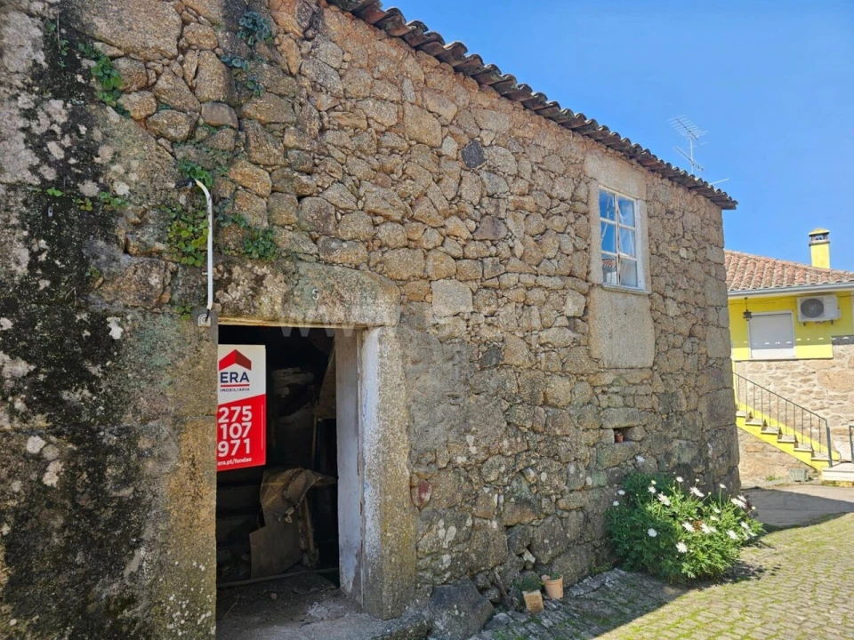 Moradia T2 para Venda em Orca Foto 1