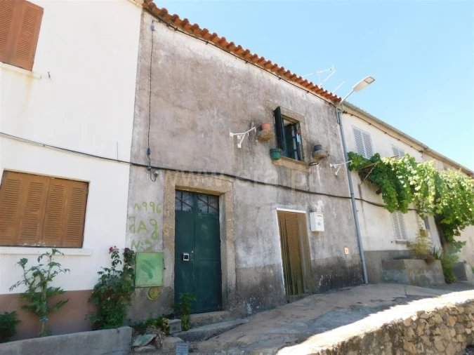 Moradia T2 para Venda em Capinha