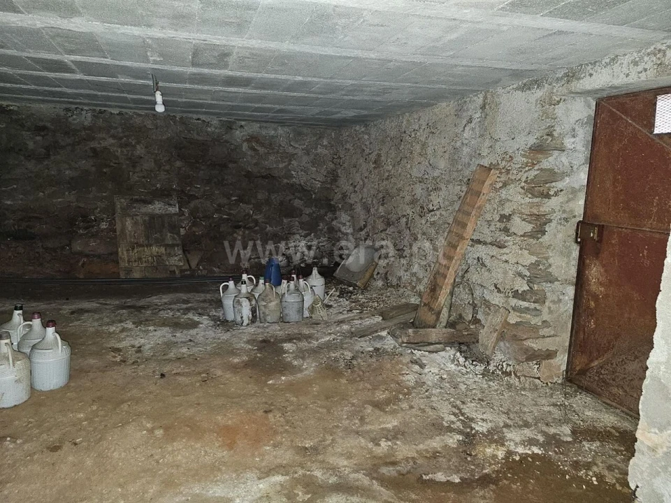 Moradia T2 para Venda em Barroca Foto 9