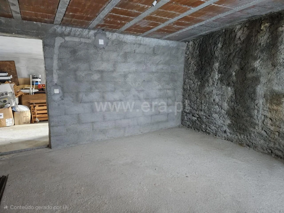 Moradia T2 para Venda em Barroca Foto 6