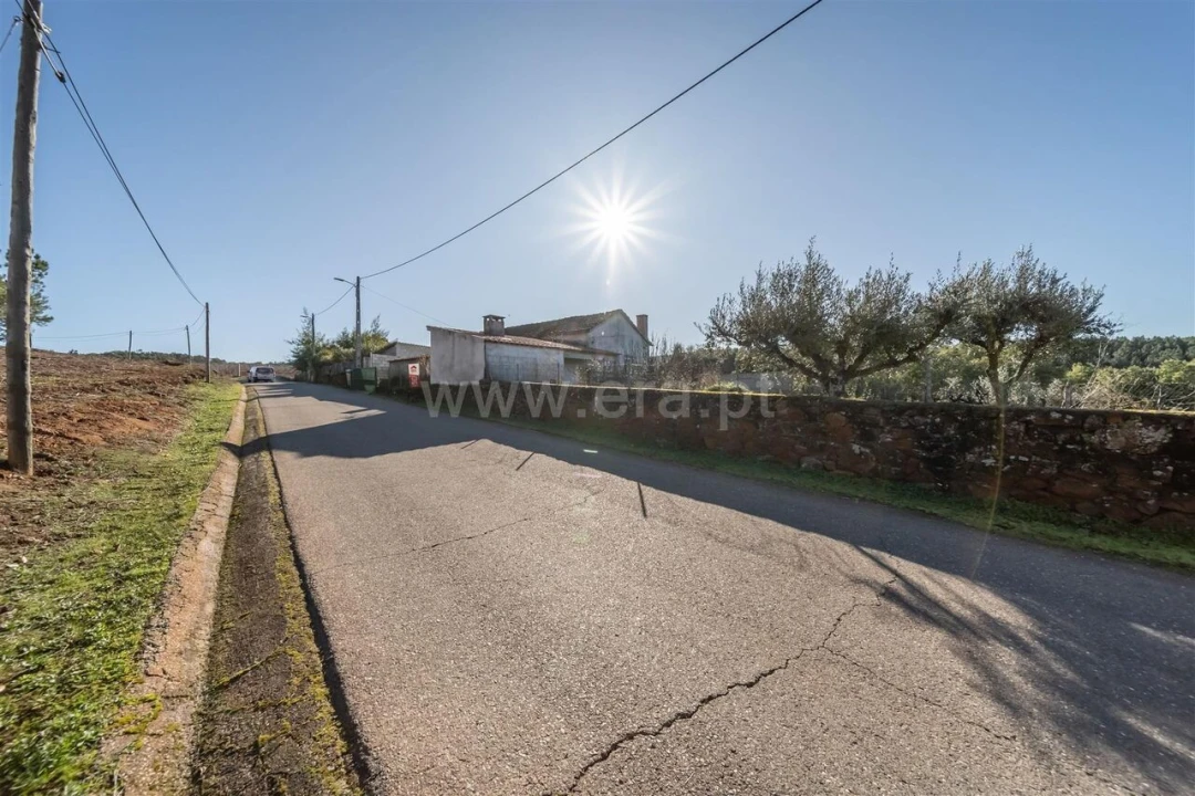 Quinta T0 para Venda em Fatela Foto 7