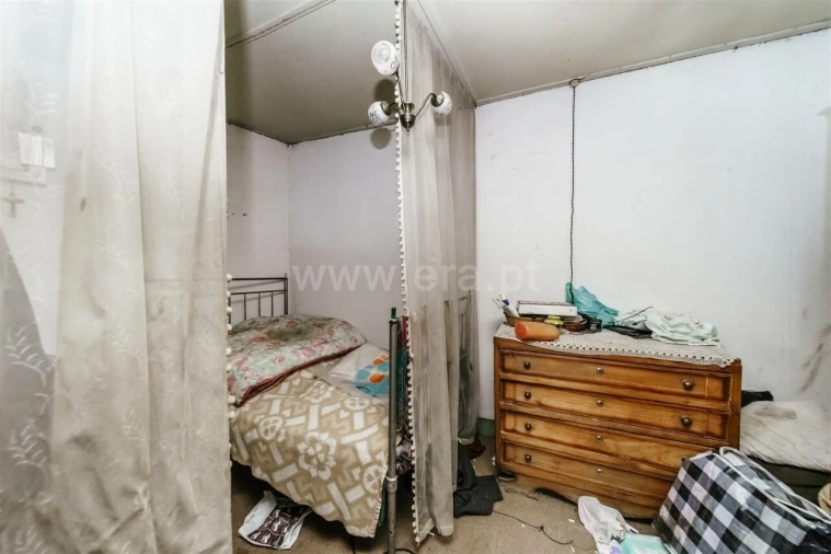 Moradia T3 para Venda em Alcaide Foto 7