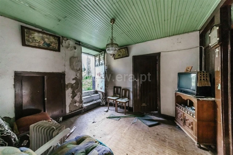 Moradia T3 para Venda em Alcaide Foto 2