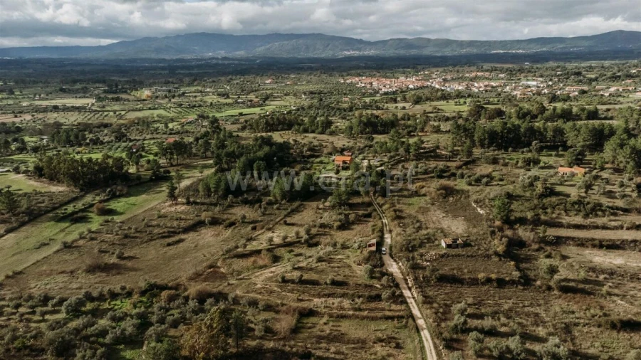 Quinta T0 para Venda em Orca Foto 5
