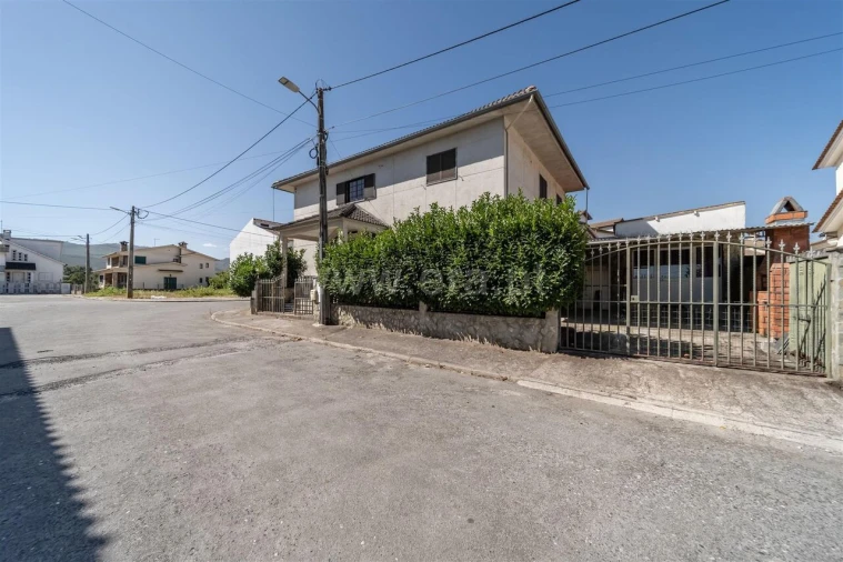 Moradia T6 para Venda em Fundão, Valverde, Donas, A. Joanes, A. Nova Cabo Foto 3