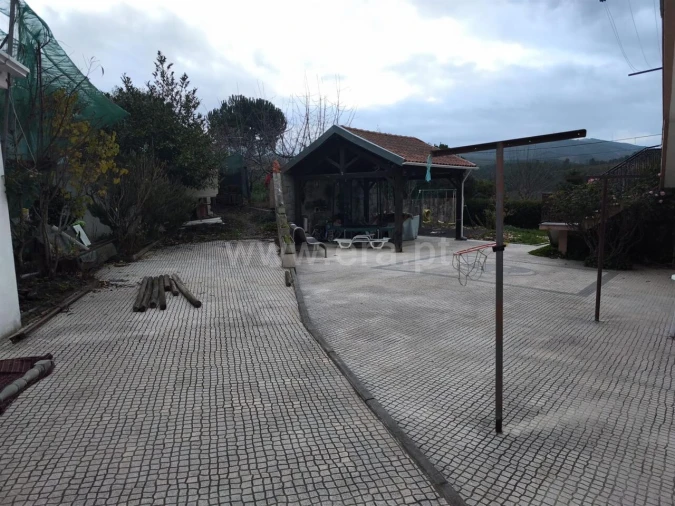 Moradia T4 para Venda em Souto da Casa Foto 16