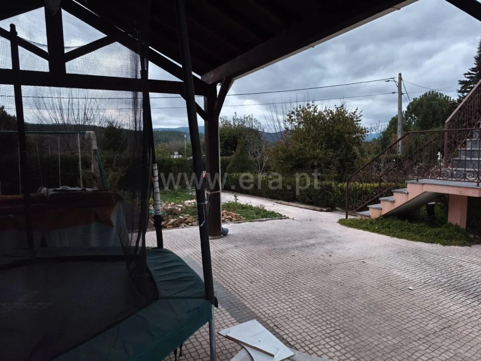 Moradia T4 para Venda em Souto da Casa Foto 11