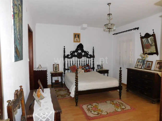 Moradia T5 para Venda em São Jorge da Beira Foto 12