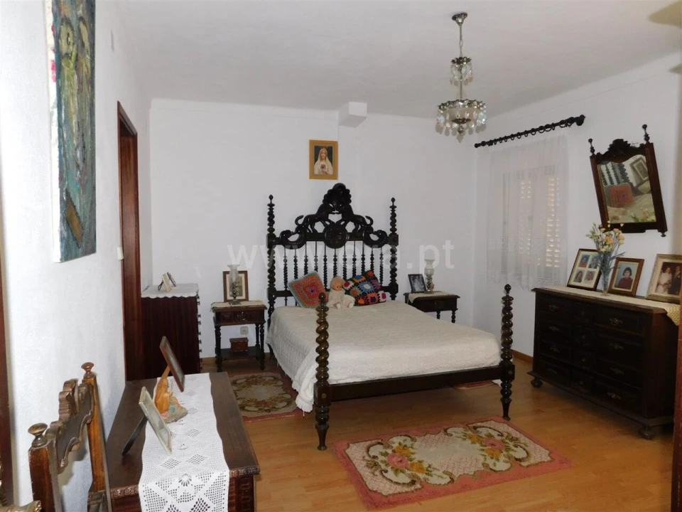 Moradia T5 para Venda em São Jorge da Beira Foto 12