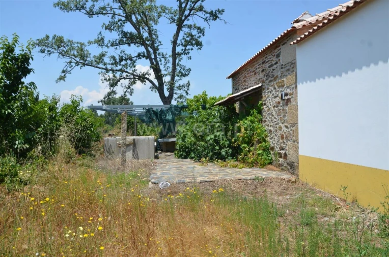 Terreno para Venda em Três Povos Foto 3