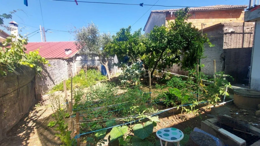 Moradia T2 para Venda em Barroca Foto 12