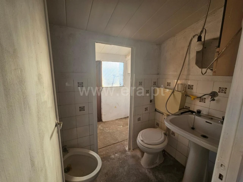 Moradia T2 para Venda em Lardosa Foto 3