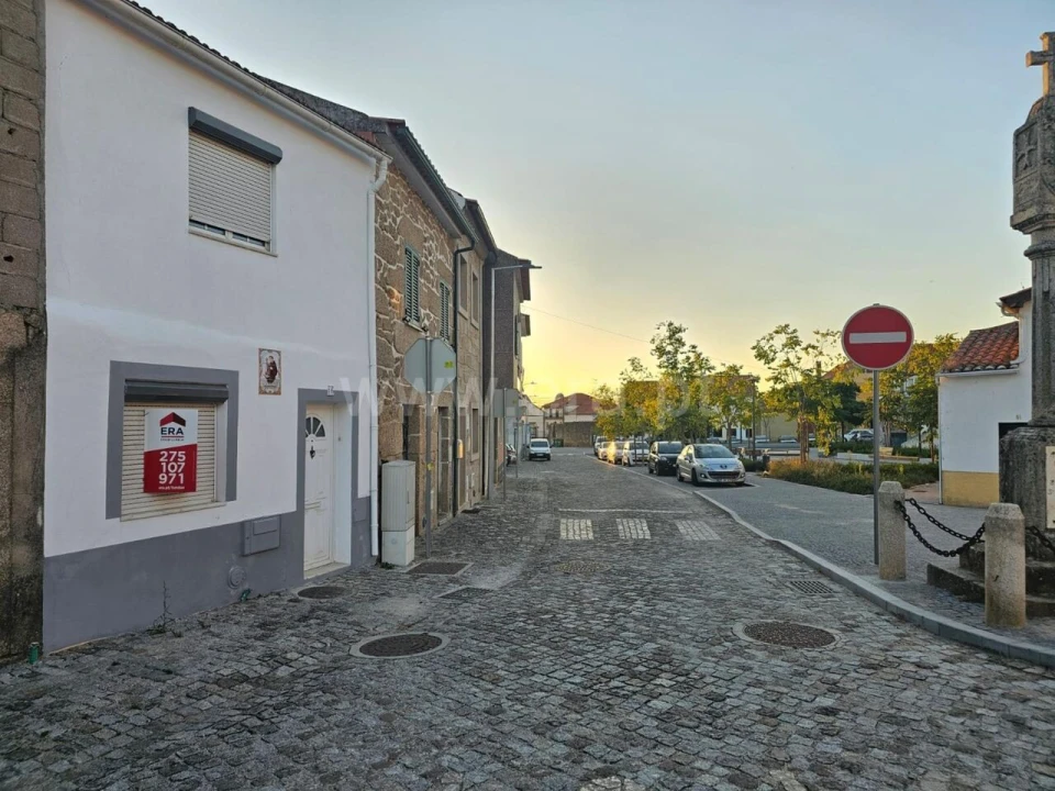 Moradia T2 para Venda em Lardosa Foto 1