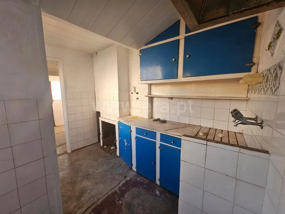 Moradia T2 para Venda em Lardosa Foto 2