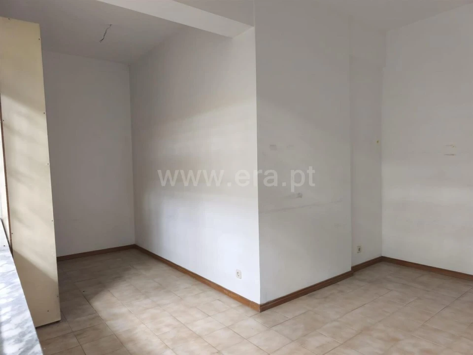 Loja para Venda em Fundão, Valverde, Donas, A. Joanes, A. Nova Cabo Foto 8