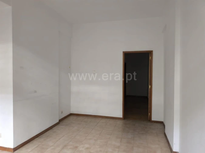 Loja para Venda em Fundão, Valverde, Donas, A. Joanes, A. Nova Cabo Foto 7