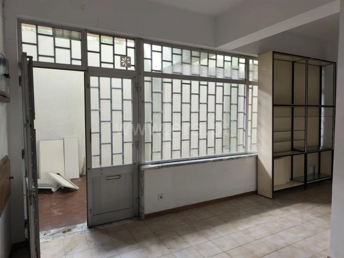 Loja para Venda em Fundão, Valverde, Donas, A. Joanes, A. Nova Cabo Foto 3