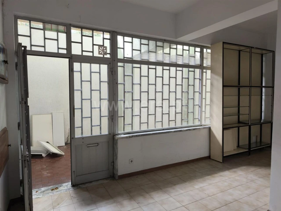 Loja para Venda em Fundão, Valverde, Donas, A. Joanes, A. Nova Cabo Foto 3