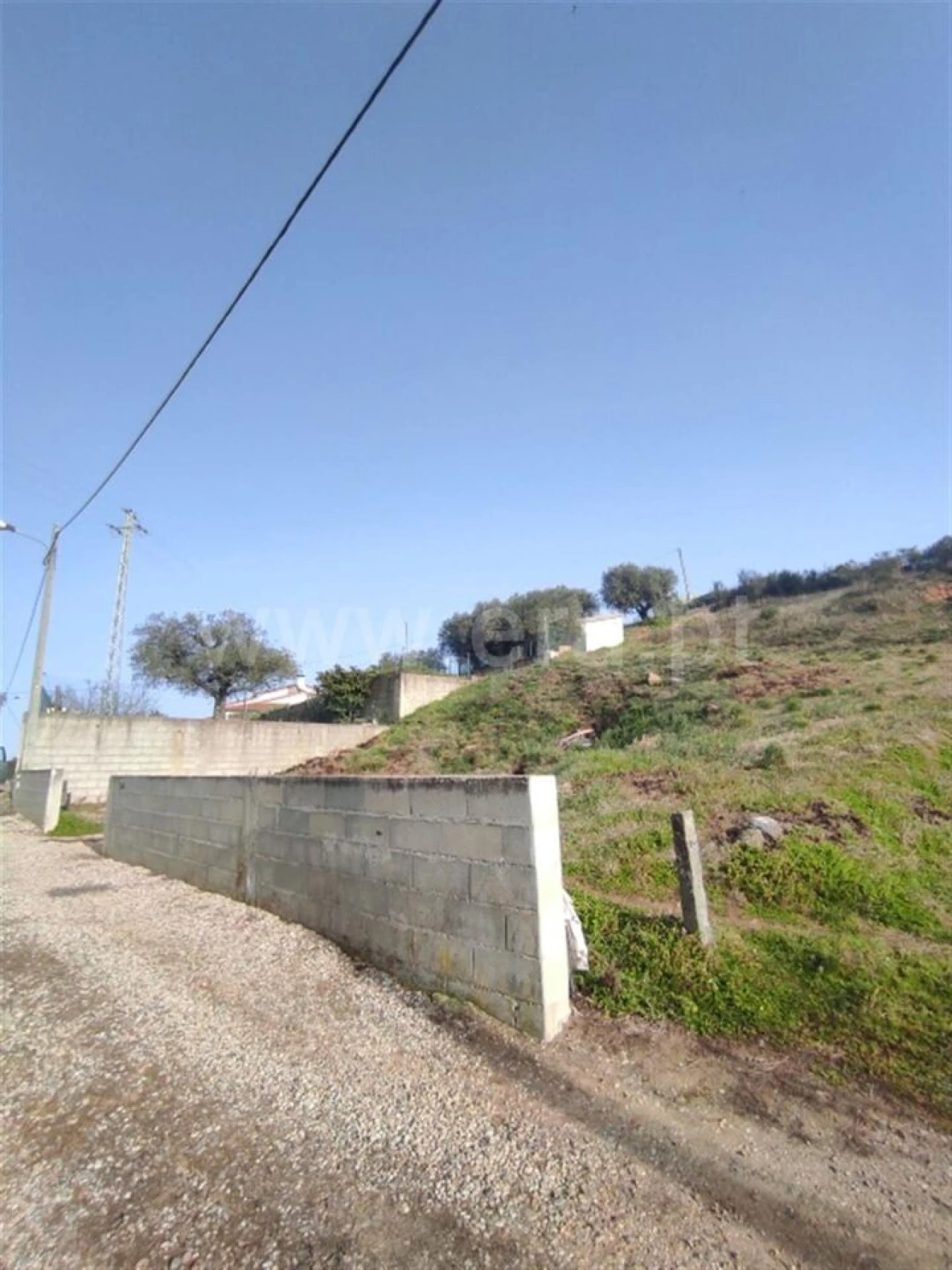 Terreno para Venda em Alcaria Foto 2