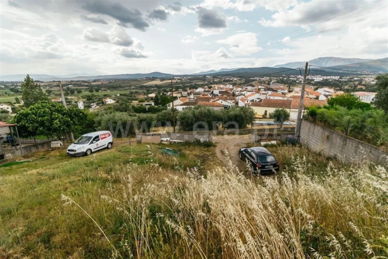 Terreno para Venda em Alcaria Foto 9